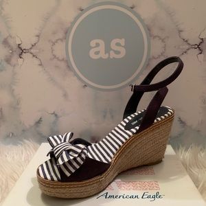 American Eagle Sandles